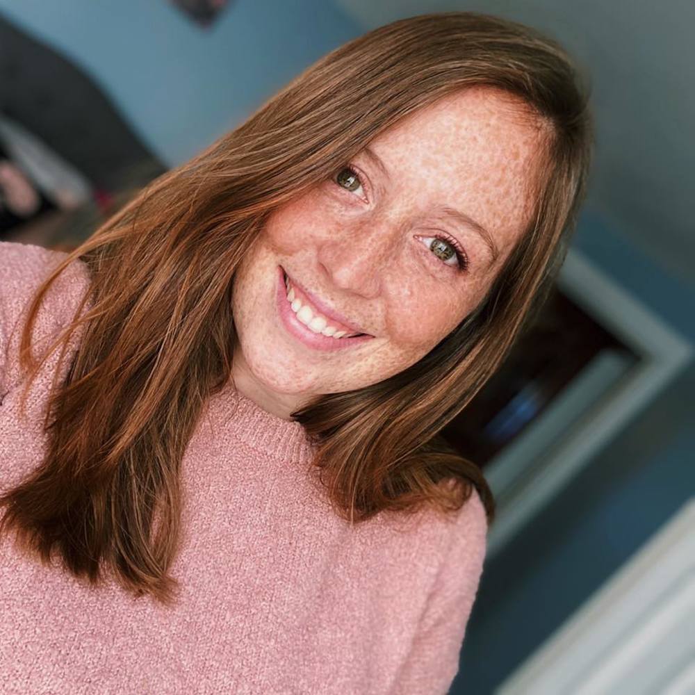 Meet your Posher, Olivia